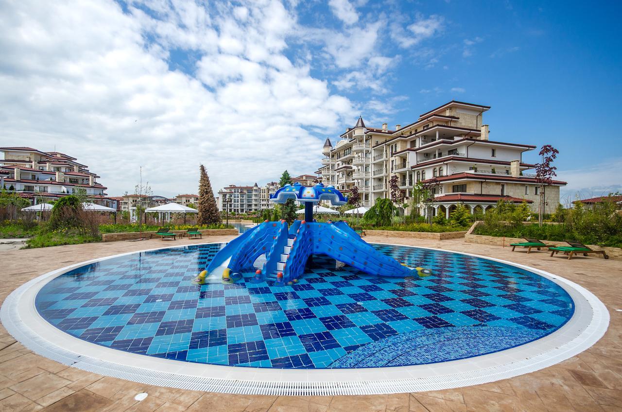 Apartments In Complex Poseidon Nessebar Eksteriør billede