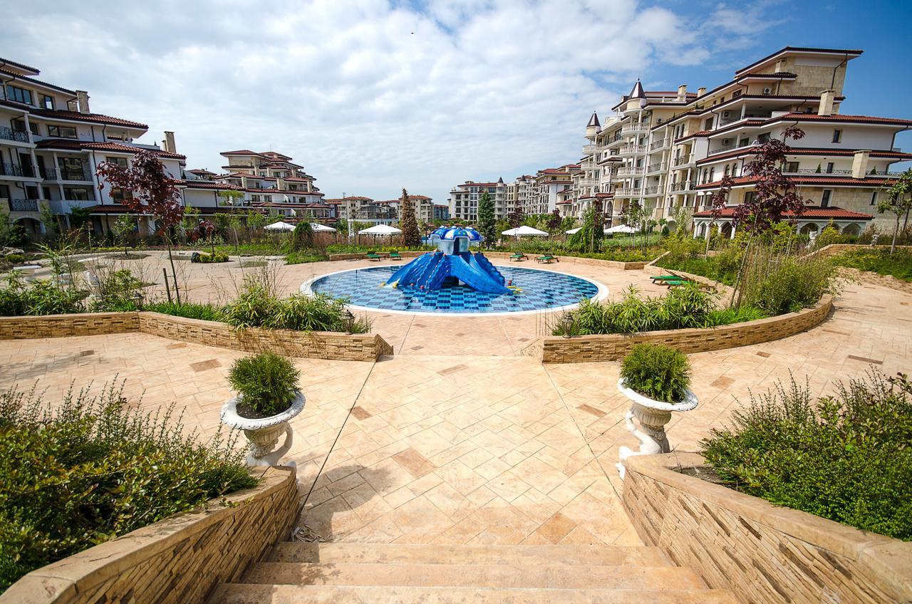 Apartments In Complex Poseidon Nessebar Eksteriør billede